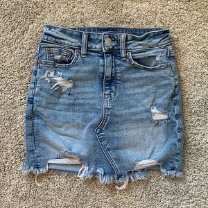 Size 0 from American Eagle